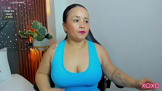 linda_rios_'s Live XXX Chat