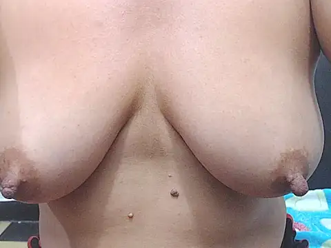 tamara_hottt Chat XXX in diretta