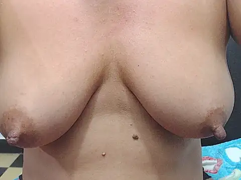 Chatroom XXX en direct de tamara_hottt