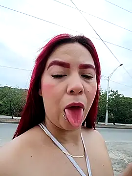 KathaDangerのウェブカメラショー