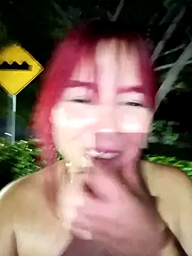 KathaDanger Show in webcam