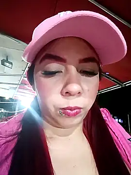 KathaDanger webcam show