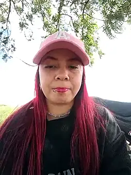 KathaDanger Show in webcam