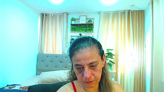 Chat XXX ao vivo de sasi_luna