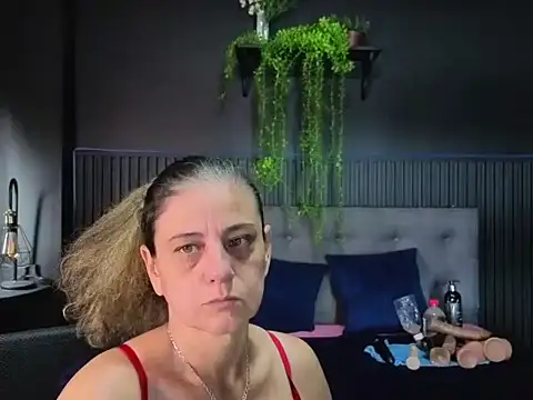 sasi_luna – Live XXX-chat