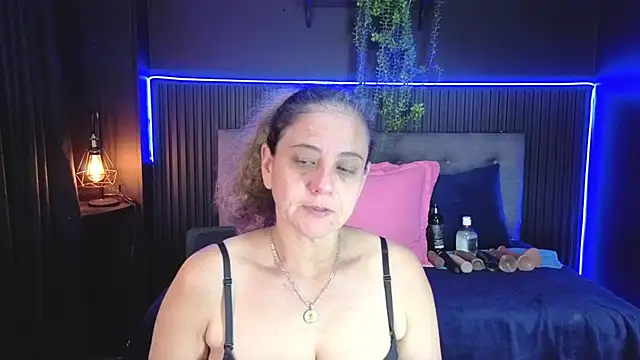 Chat XXX en directo de sasi_luna