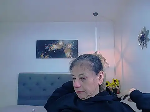 sasi_luna Chat XXX live