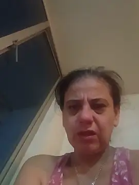 sasi_luna: διαδικτυακό σόου στην κάμερα