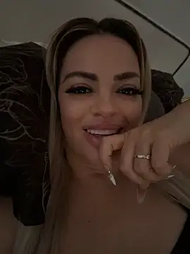 Pandora_west – webcam-show