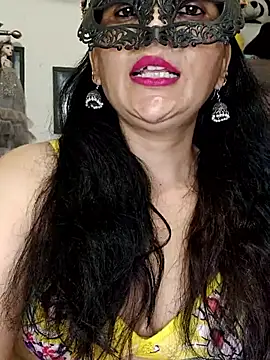 BhabhiPooja69のライブXXXチャット