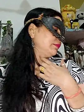 Show webcam de BhabhiPooja69