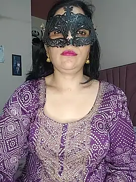 BhabhiPooja69 网络视讯表演