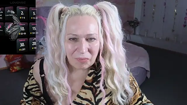 Penelope_Pinky webkamerás műsora
