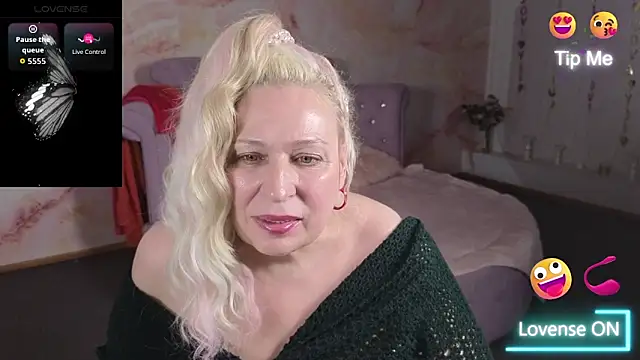Penelope_Pinky 在線直播表演