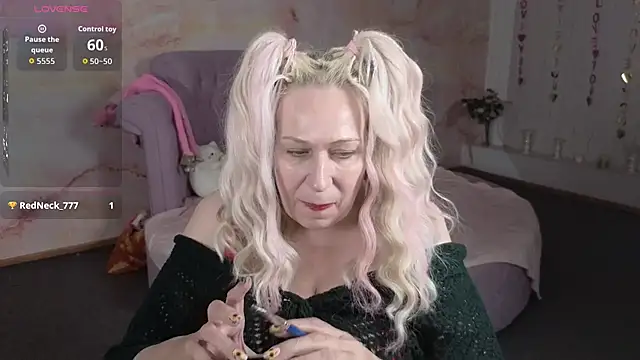 Penelope_Pinky: вебкам-шоу