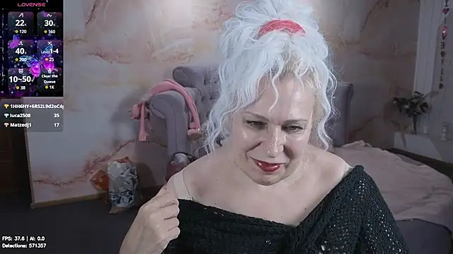 Penelope_Pinky's Live XXX Chat
