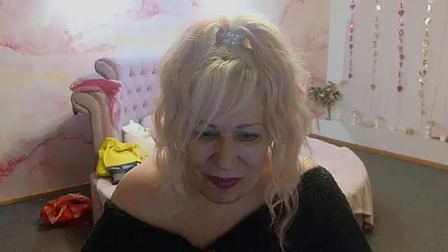 Penelope_Pinky Live XXX-Chat