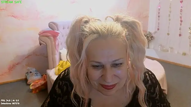 Penelope_Pinky's Live XXX Chat