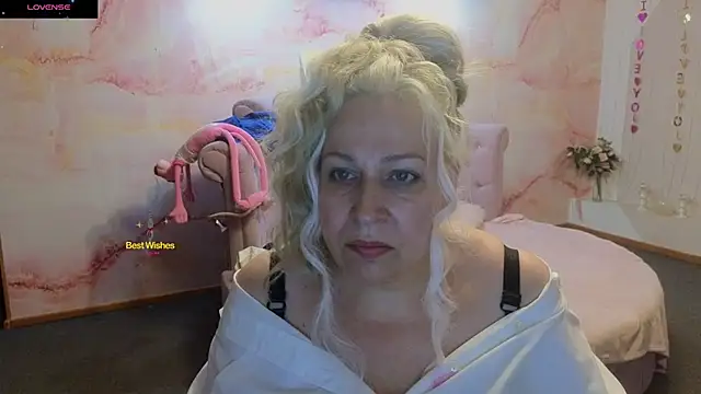 Penelope_Pinky: онлайн-секс-чат