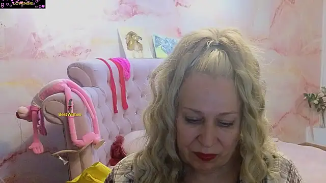 Penelope_Pinky's Webcam Show