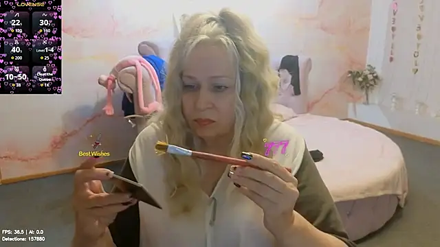 Penelope_Pinky Adlı Modelin Canlı XXX Sohbeti