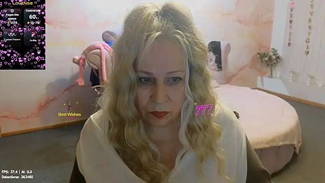 Penelope_Pinky Adlı Modelin Web Kamerası Şovu