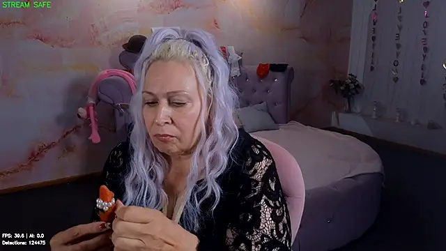 Penelope_Pinky Webcam Show
