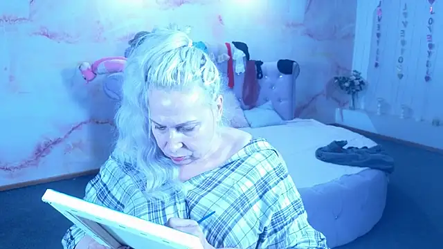 Penelope_Pinky লাইভ XXX চ্যাট