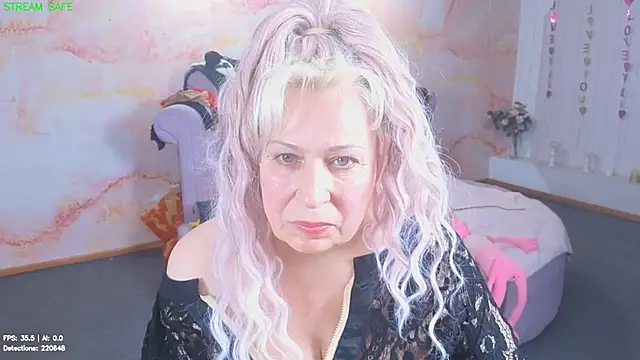 Penelope_Pinky Webcam-Show