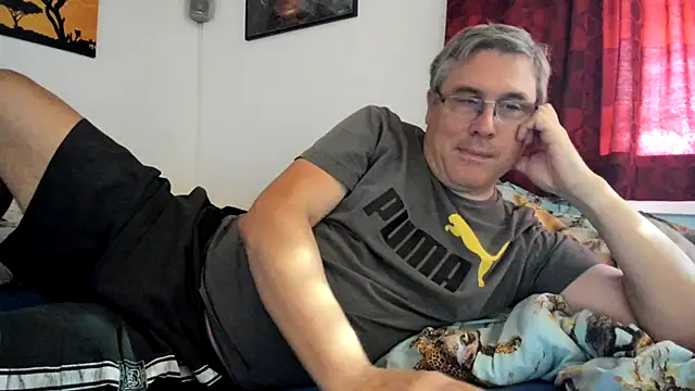 Show modela roku73Gay na web-kameri