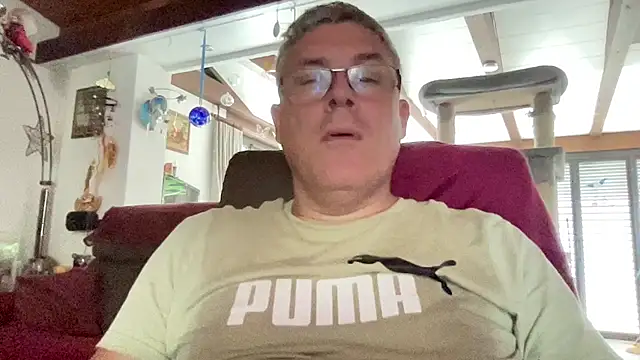 roku73Gay Webcam show