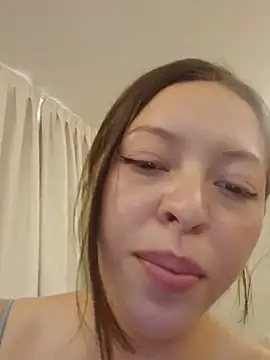 Clara_BelleのライブXXXチャット