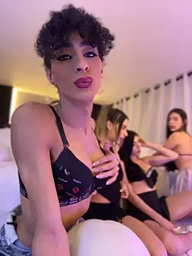 Pertunjukan Kamera Web _Valery_tw