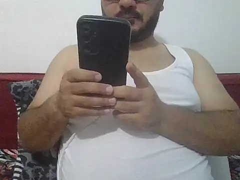 عرض كام UrfavSlaveBitch
