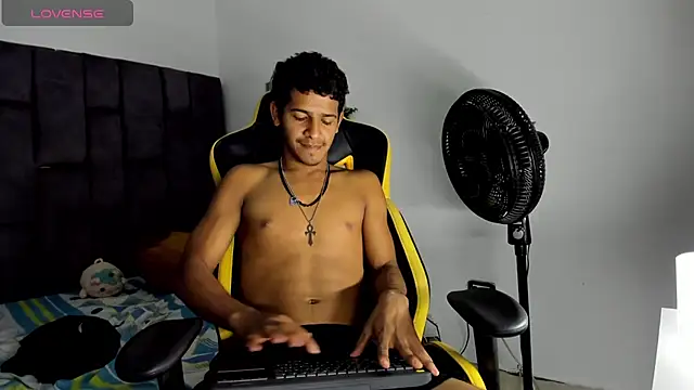 Вебкам-шоу brian_smitth