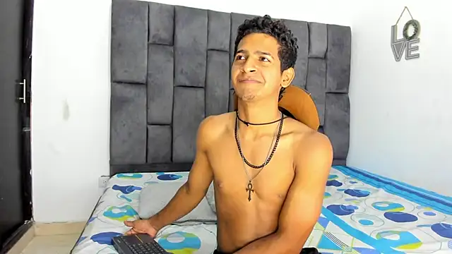 brian_smitth's Webcam Show