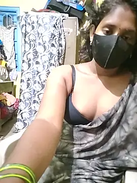 Mandharamm-telugu2584's Live XXX Chat