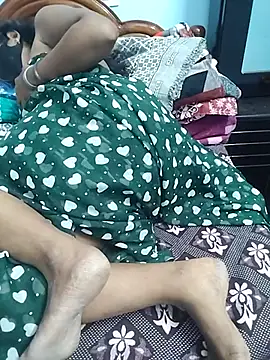Mudhugumma-telugamai5436's Live XXX Chat