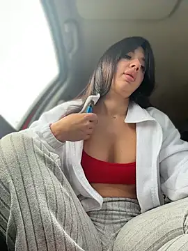 JulliaVegas Adlı Modelin Web Kamerası Şovu