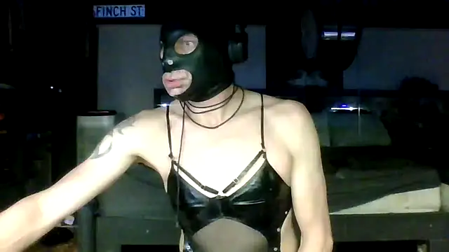 kinkycdslutsv Adlı Modelin Web Kamerası Şovu