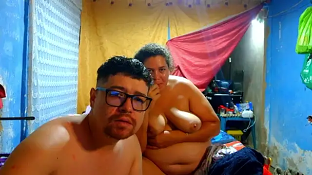 pecadodulce123's Live XXX Chat
