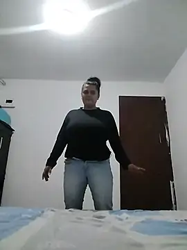 Miss_balloonsmila's Live XXX Chat