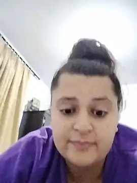 צ'אט XXX בשידור חי של Miss_balloonsmila