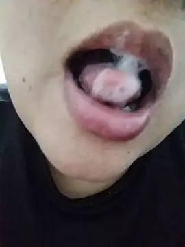 XXX chat uživo modela Miss_balloonsmila