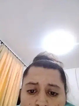 Miss_balloonsmila Chat XXX in diretta