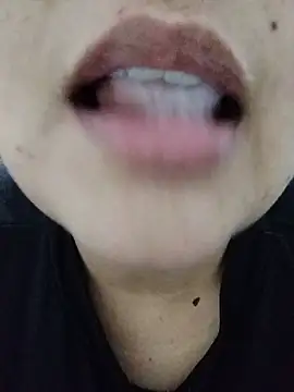 Chat +18 de Miss_balloonsmila ao vivo