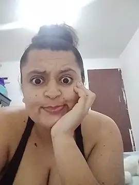 Miss_balloonsmila Chat XXX in diretta