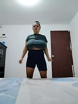 Miss_balloonsmilan Live XXX chat