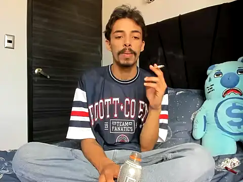 twink_latino5 Pertunjukan Webcam