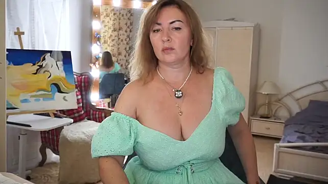 moonlight4u Adlı Modelin Canlı XXX Sohbeti